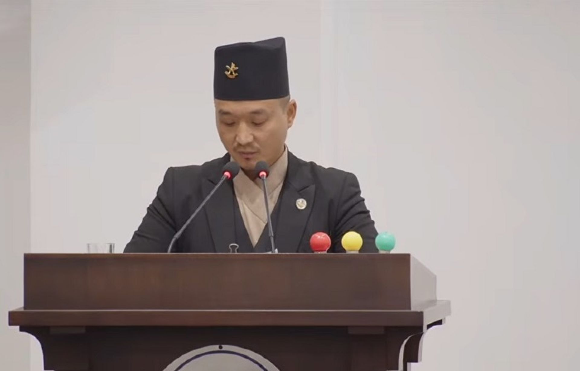 प्रतिनिधिसभामा गृहमन्त्रीद्वारा तीनवटा अध्यादेश पेस